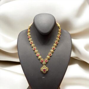 Gold Neckles with Stone