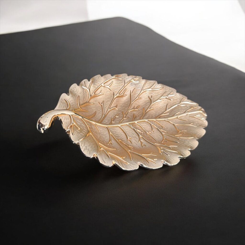 Leaf Shaped Plate