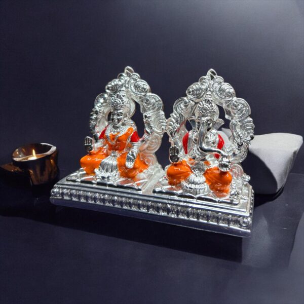 Lord Ganesha & Goddess Laxmi Idol