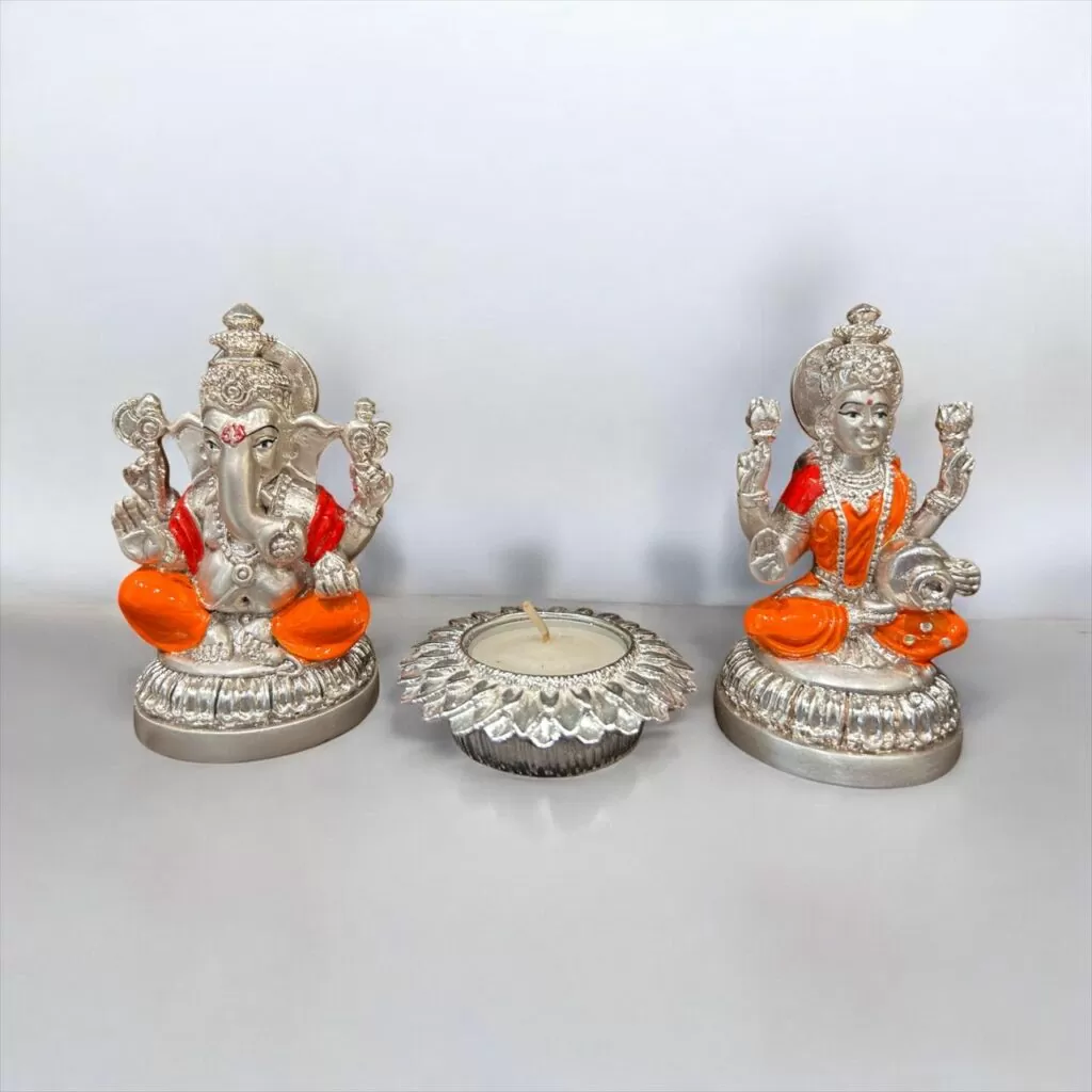 Goddess Laxmi & Lord Ganesh idols